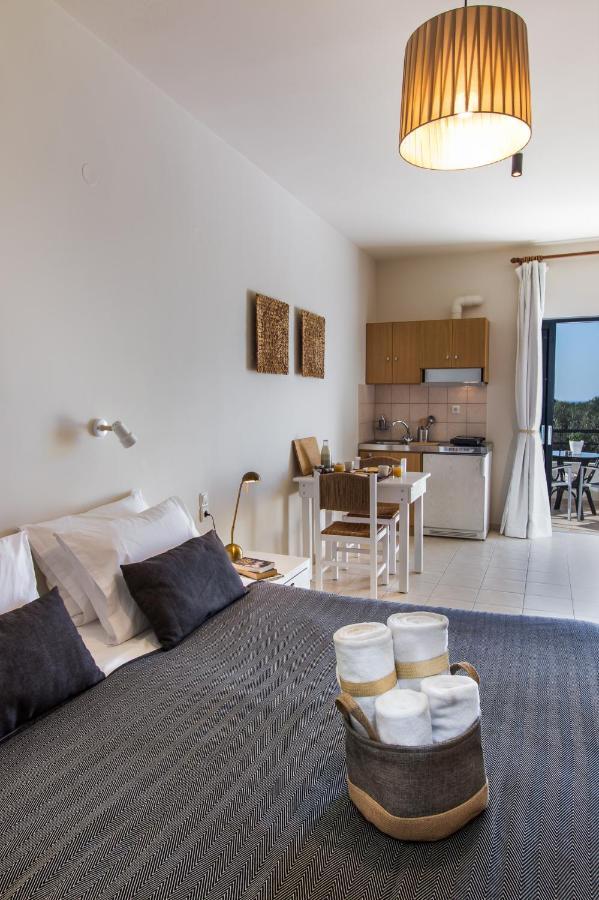Kanso Rooms Galatas  Bagian luar foto